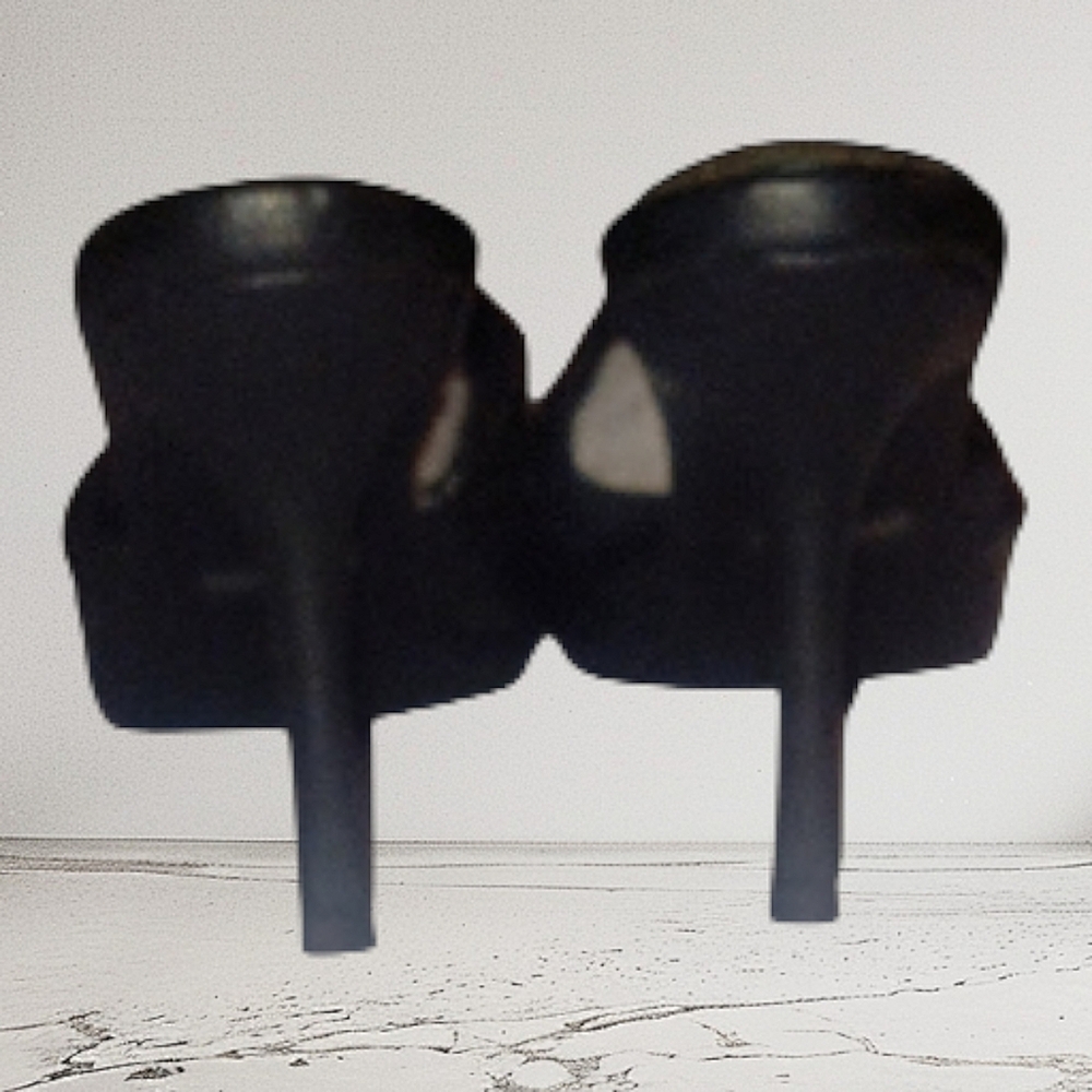 Mixx Shuz Black Women's Square Toe Heeled Mules Size 9 NWOT - Picture 3 of 5